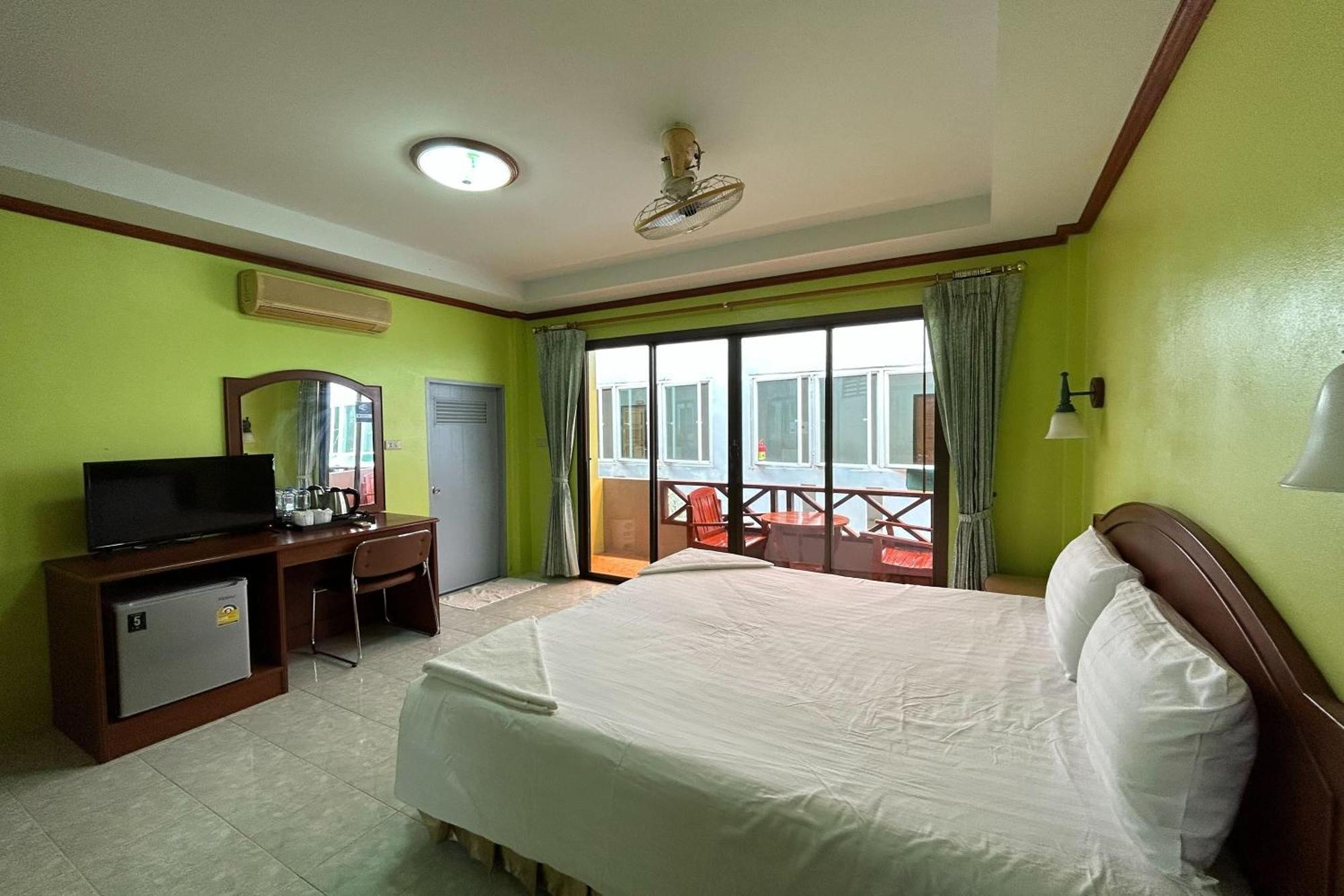 Me Mee Place & Tour Krabi Ao Nang Esterno foto